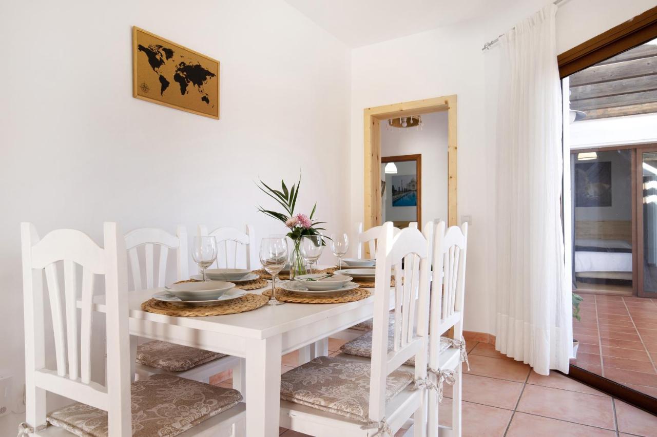 Villa Baobab Коралео Екстериор снимка